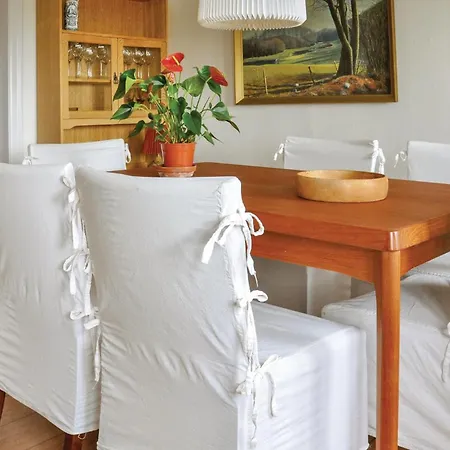 Three-bedroom In Σπίτι διακοπών