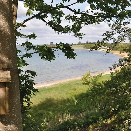 Three-bedroom In Σπίτι διακοπών Fåborg